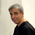 دکتر علیرضا دلاوری